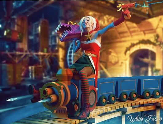 万人大啖“御制”盆