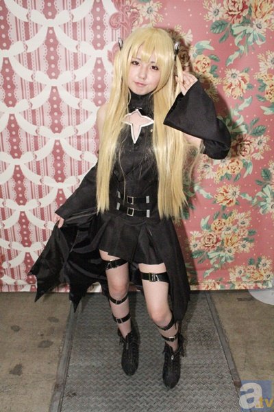 亚博体育官网:曼联欧冠连战三大顶星 已过C罗姆巴佩两关 眼前是梅西这座大山(图1) 亚博体育平台